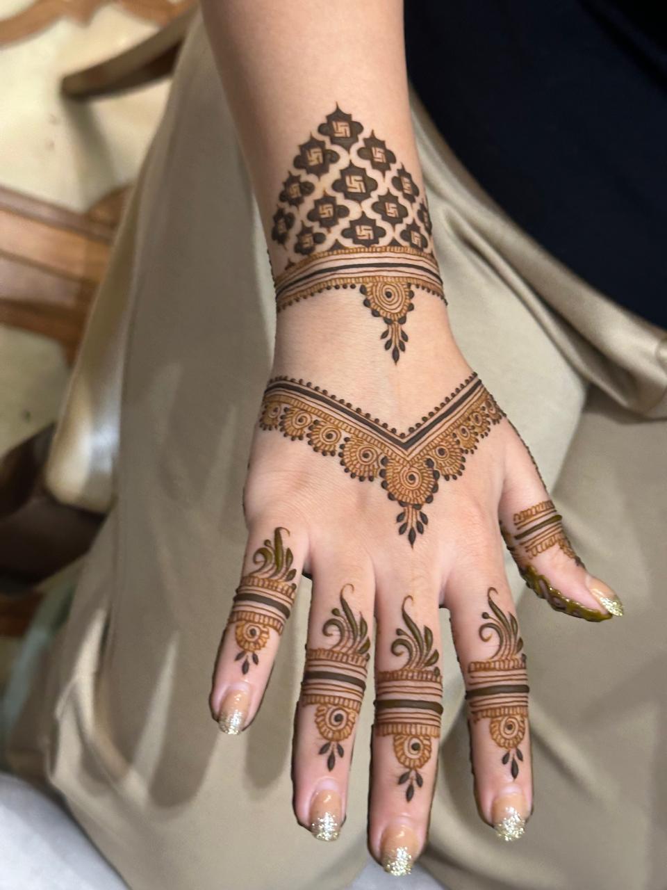 party Mehndi